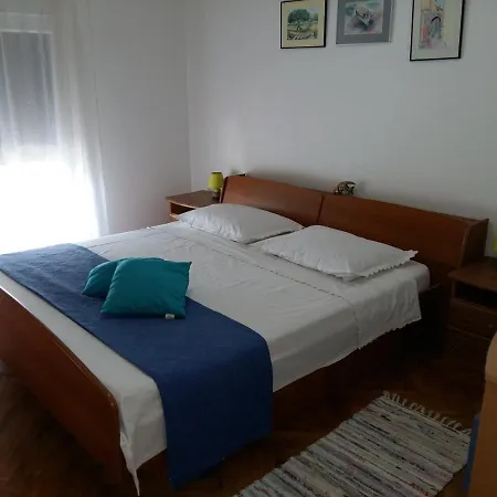 Lucija Guest house Arbanija